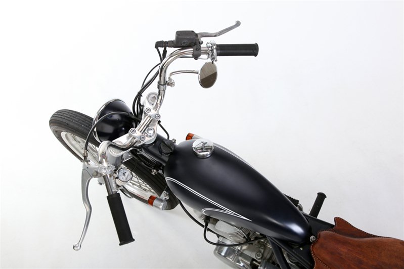 Кастом Motor Rock Yamaha SR400