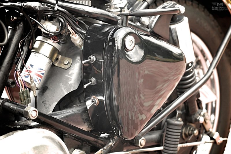 Восстановленный мотоцикл  Royal Enfield Bullet 350