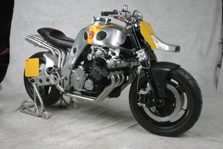 Мотоцикл Honda CBX Pregnant Duck