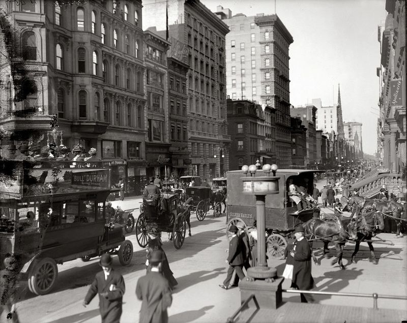 Avenue and 42. Street, New York 1910.