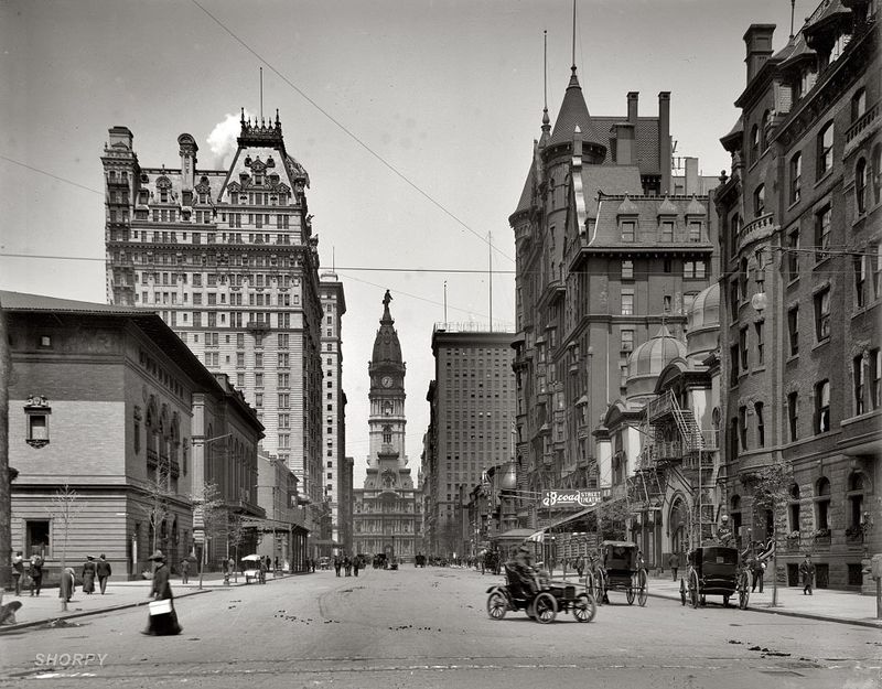 Broad Street North from Spruce,Philadelphia 1905.